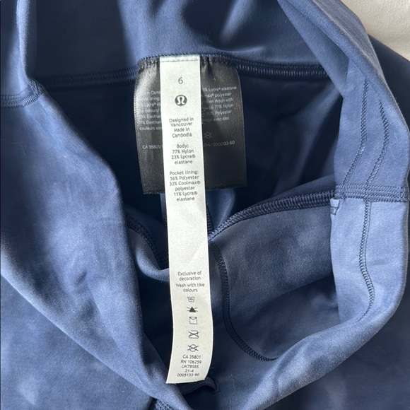 Lululemon Athletica Blue Bike Shorts High-Waisted - Picture 3 of 3